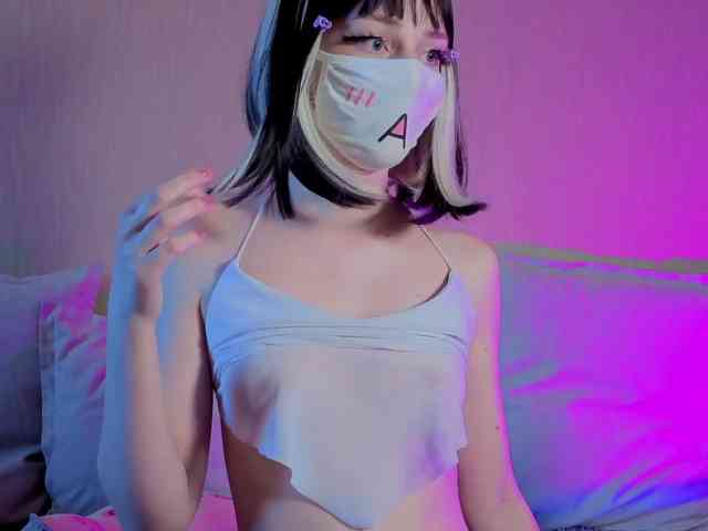 Model: lunanyan