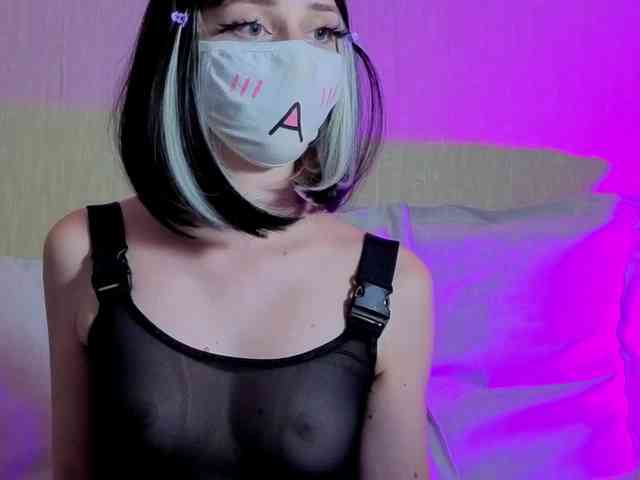 LunaNyan webcam