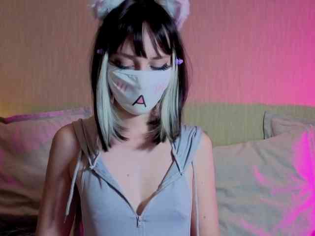 LunaNyan webcam