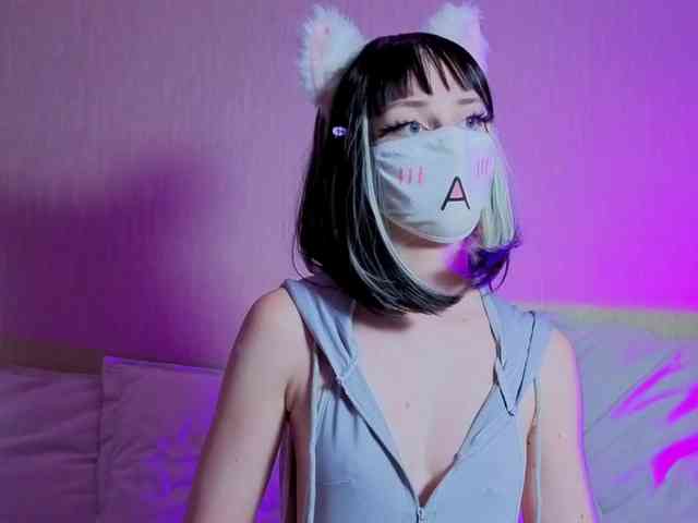 LunaNyan webcam