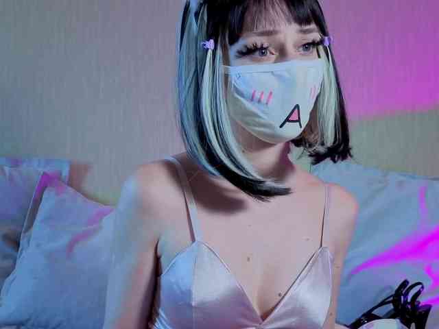 LunaNyan webcam