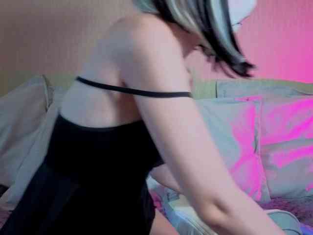 LunaNyan webcam
