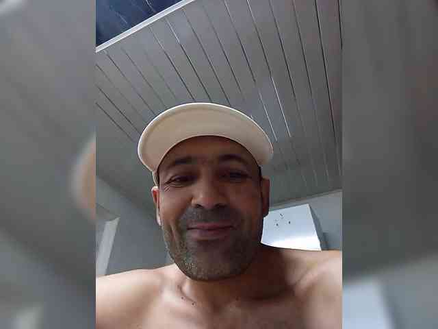 Bagir24 Live Webcam on BongaCams