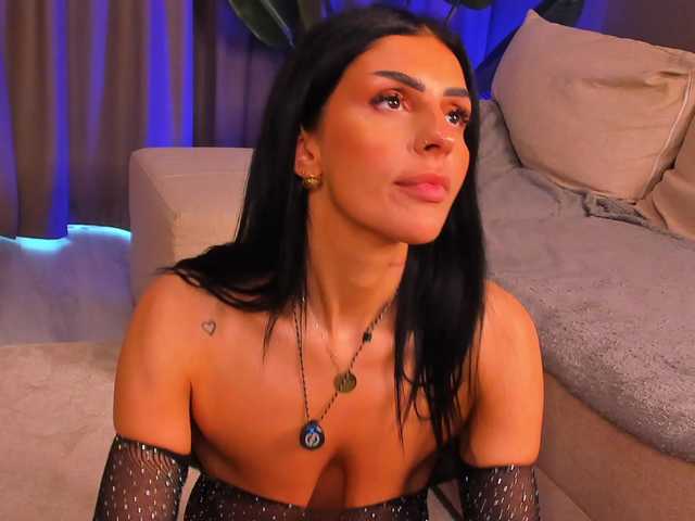 BrainyBelle live cam