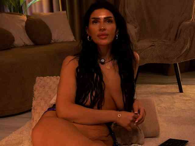 BrainyBelle webcam