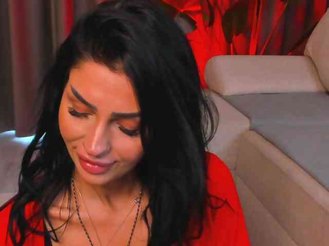 Modella: BrainyBelle