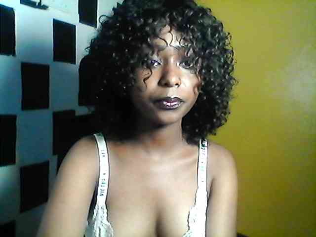 Blackass254 webcam