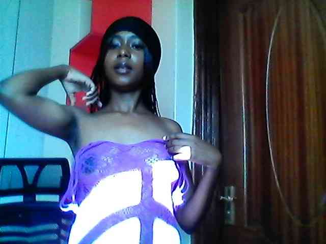 Blackass254 webcam