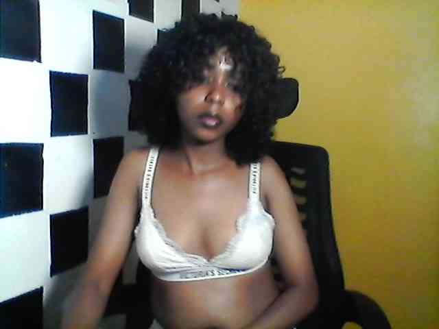 Blackass254 webcam
