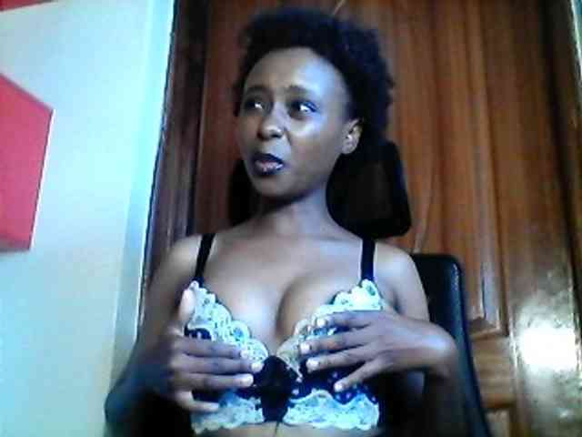 Blackass254 webcam
