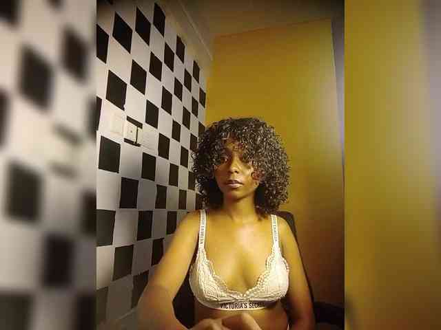 Blackass254 webcam