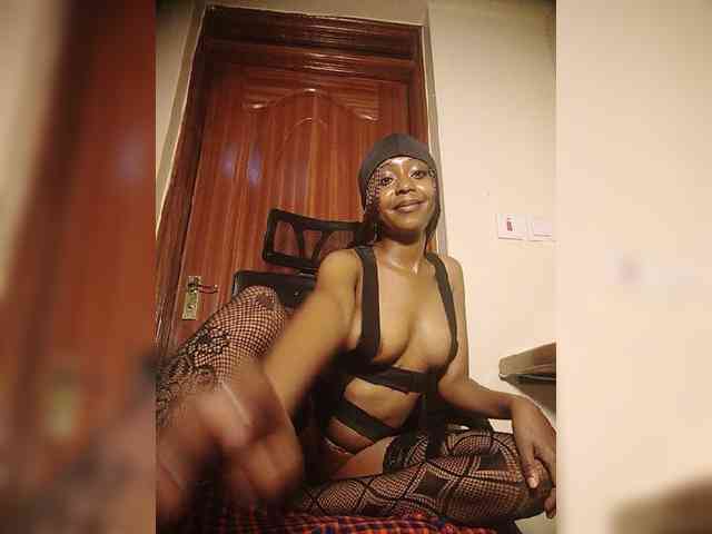 Blackass254 webcam