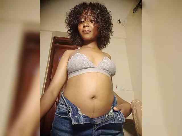 Blackass254 webcam