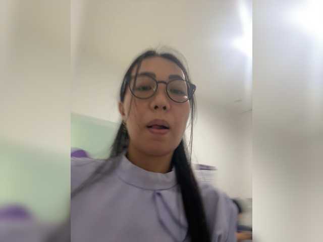Anastasiaz live cam on BongaCams