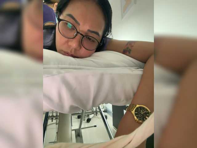 Anastasiaz live cam on BongaCams