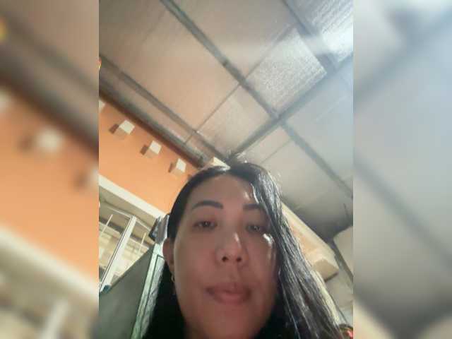 Anastasiaz live cam on BongaCams