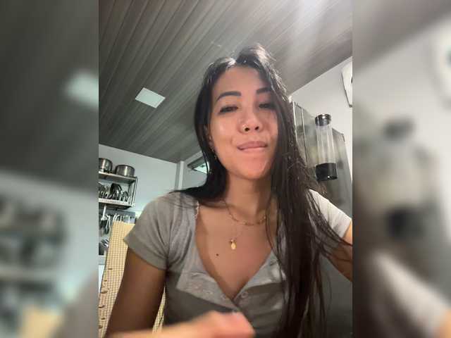 Anastasiaz live cam on BongaCams