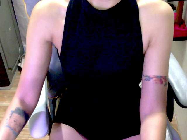 Anastasiaz live cam on BongaCams