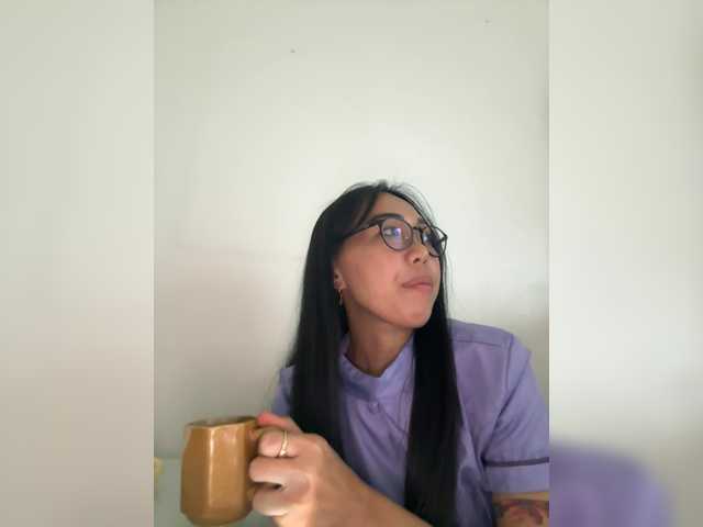 Anastasiaz — live female cam