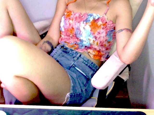 Anastasiaz live cam on BongaCams