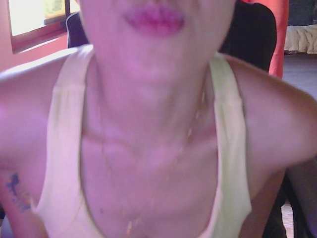 Anastasiaz's BongaCams show and profile