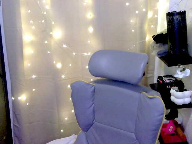 Anastasiaz live cam on BongaCams