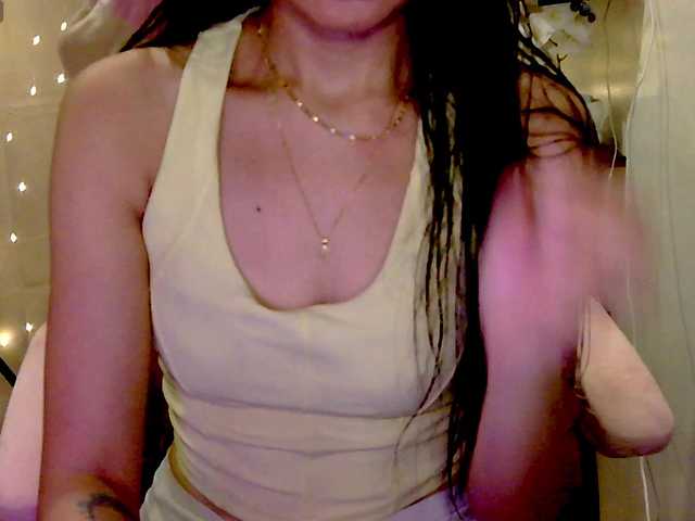 Anastasiaz live cam on BongaCams
