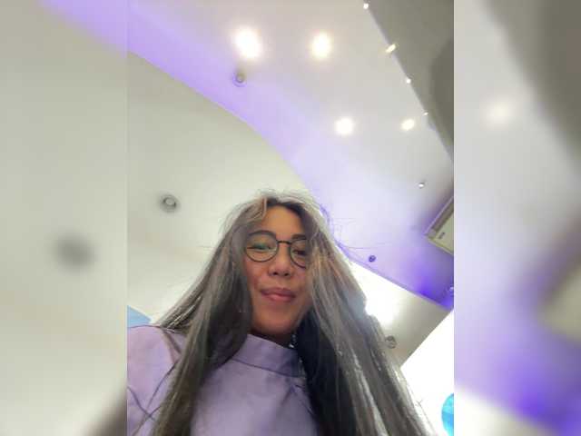 Anastasiaz live cam on BongaCams