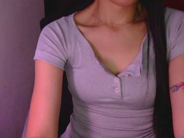 Anastasiaz's BongaCams show and profile