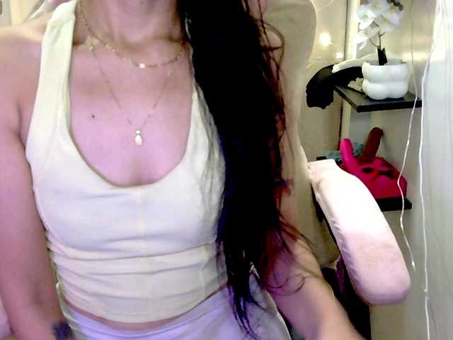 Anastasiaz live cam on BongaCams