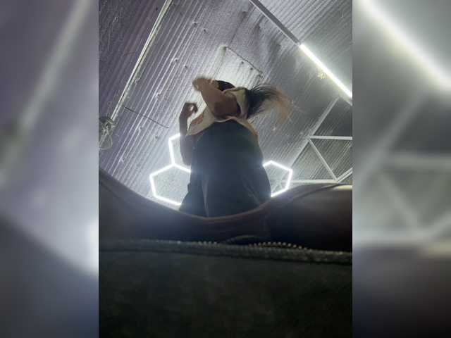 Anastasiaz live webcam show