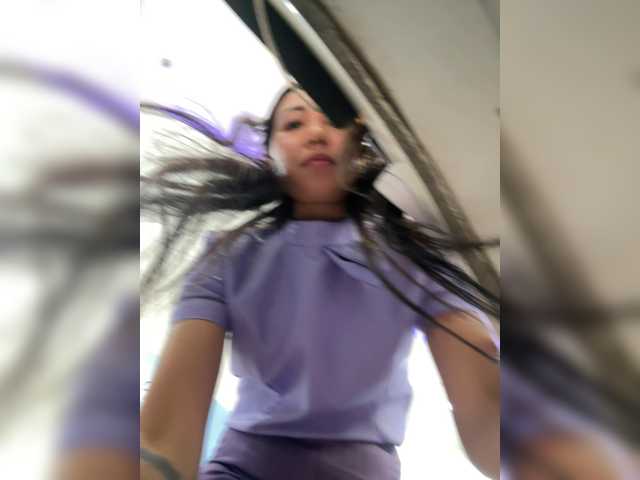 Anastasiaz, en directo ahora en BongaCams