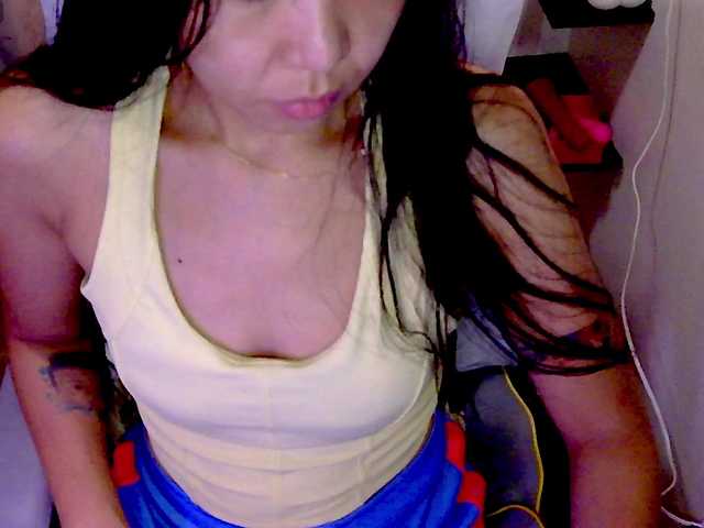 Anastasiaz live cam on BongaCams