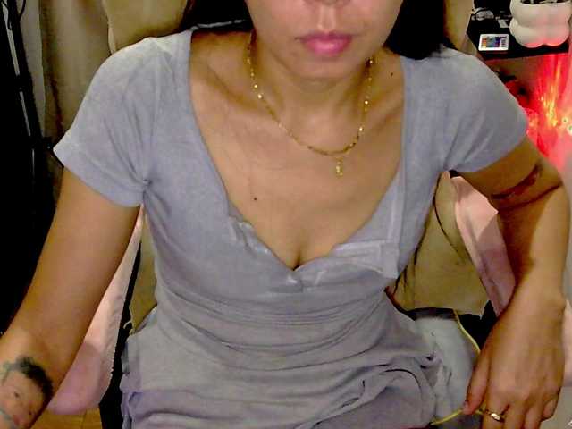 Anastasiaz live cam on BongaCams