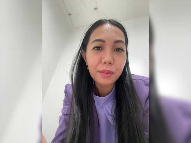 Anastasiaz, en directo ahora en BongaCams