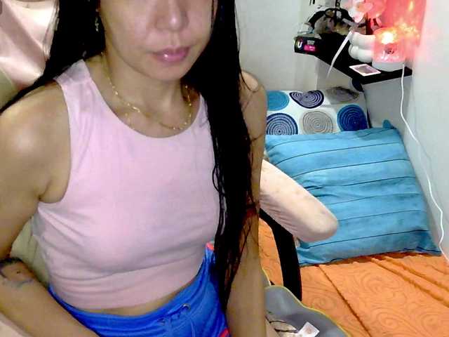 Anastasiaz live cam on BongaCams