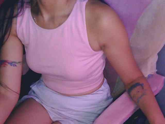 Anastasiaz Live Webcam on BongaCams