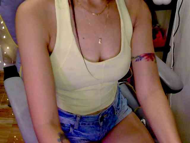 Anastasiaz webcam