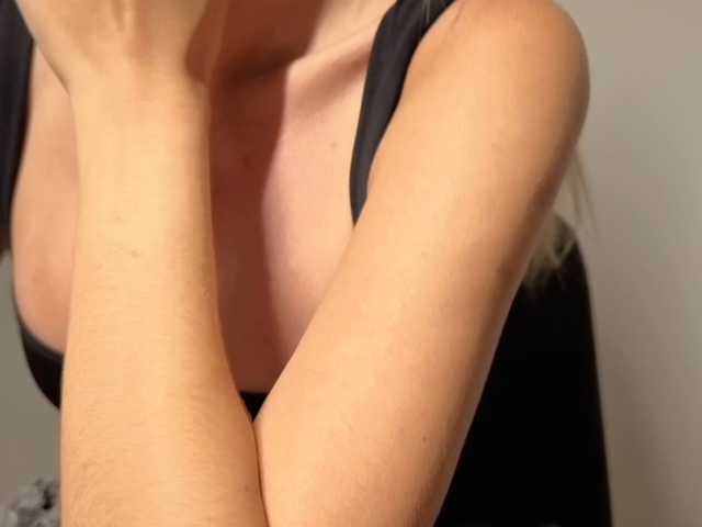 pinabellaa live cam on BongaCams