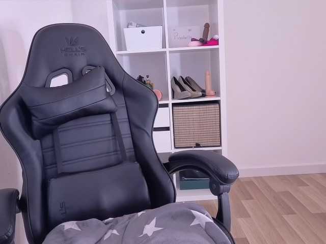 pinabellaa live cam on BongaCams