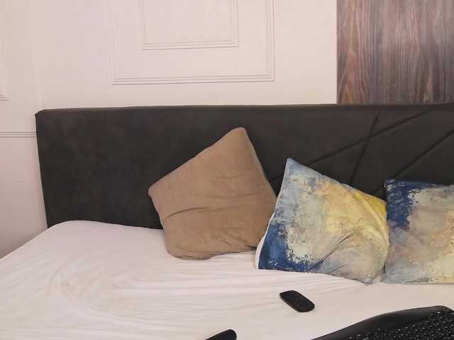 LaraHartt live cam