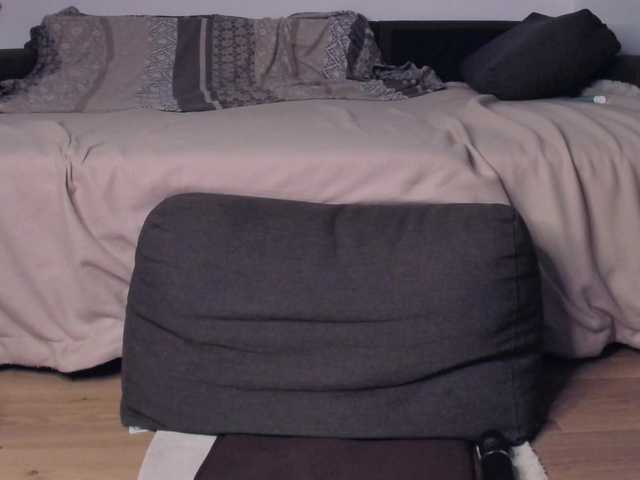 larahartt live sex show