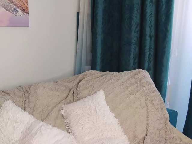 LaraHartt live cam preview