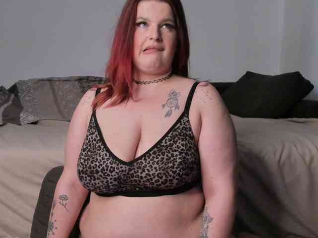 LaraHartt webcam