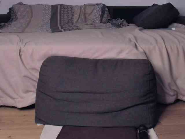 LaraHartt webcam