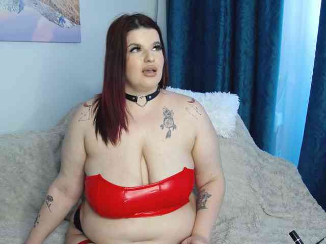 LaraHartt webcam
