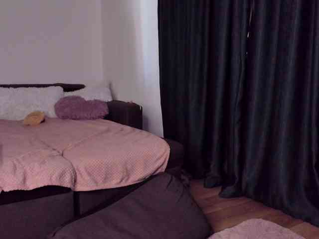 LaraHartt webcam