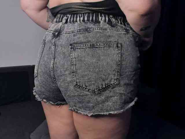 LaraHartt