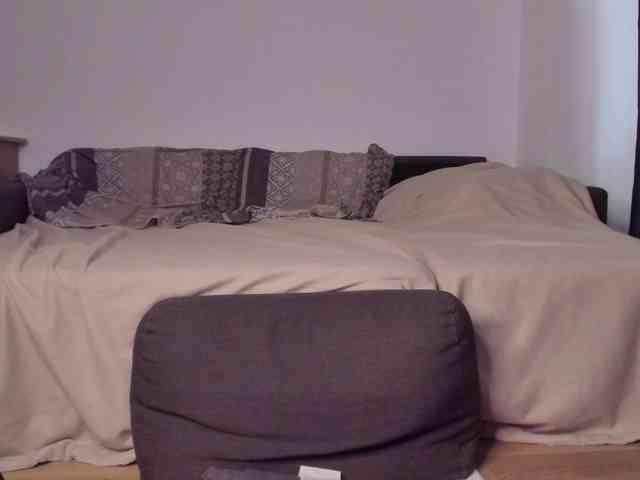 LaraHartt webcam
