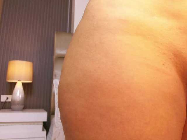 XXMILE's BongaCams show and profile